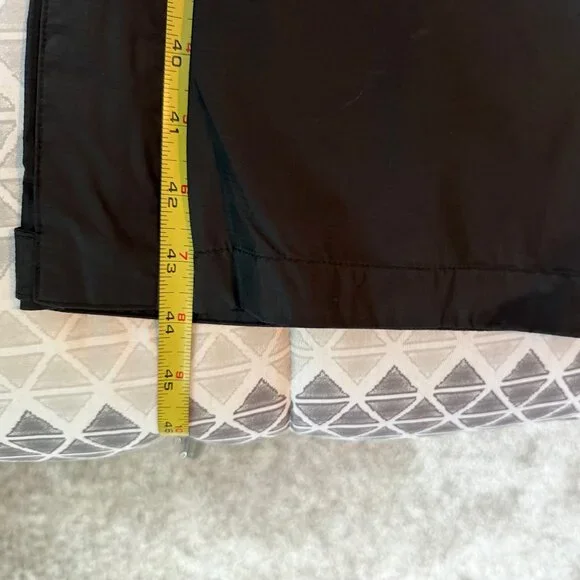 The North Face HyVent 2.5L Waterproof Rain/Snow Pants – Mens XL/Regular in Black - Picture 10 of 11